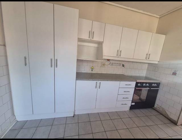 3 BEDROOM PROPERTY TO RENT IN BRENTHURST